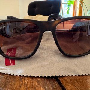 RAY-BAN JUSTIN RB4165 - Matte Brown Turtoise and Brown lenses